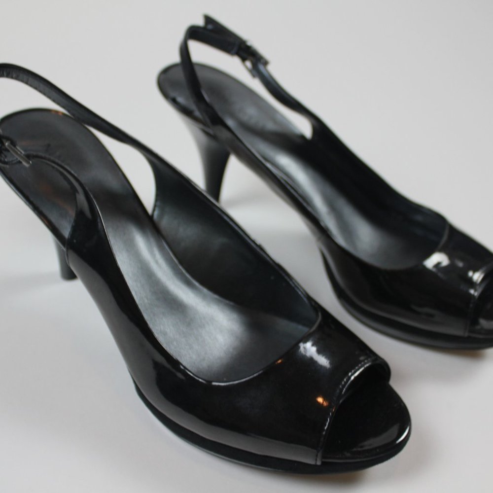 Nine West Sharina Black Slingback Peep Toe Heels Shoes Womens Size 8M 8 NEW